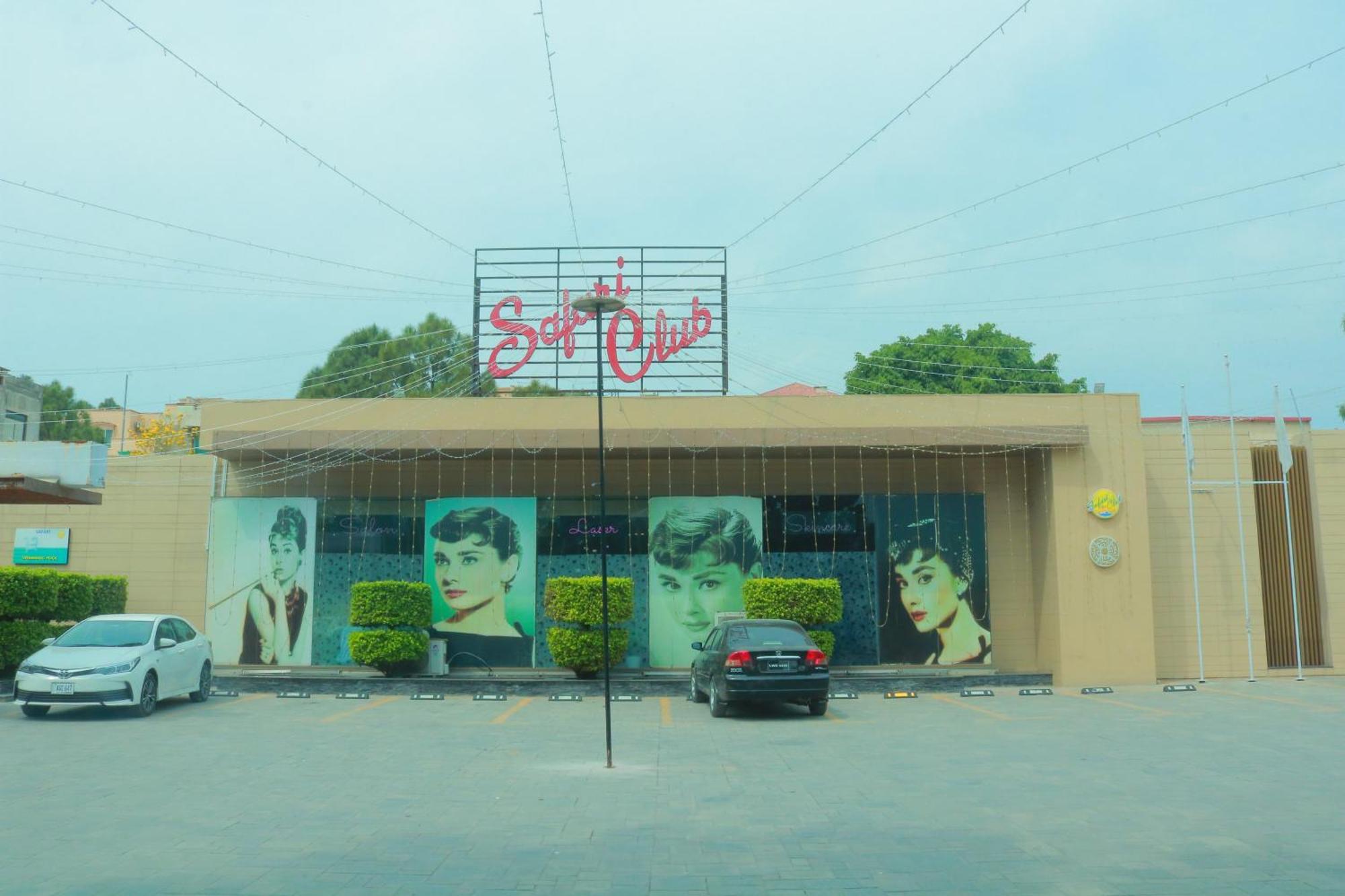 Safari Club 1 Hotel Равалпинди Екстериор снимка