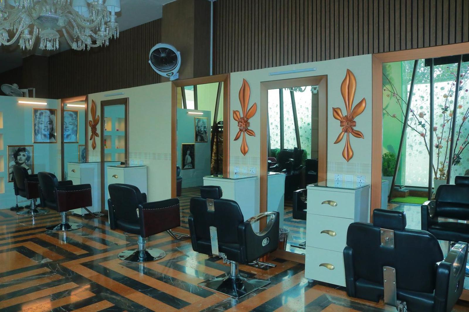 Safari Club 1 Hotel Равалпинди Екстериор снимка