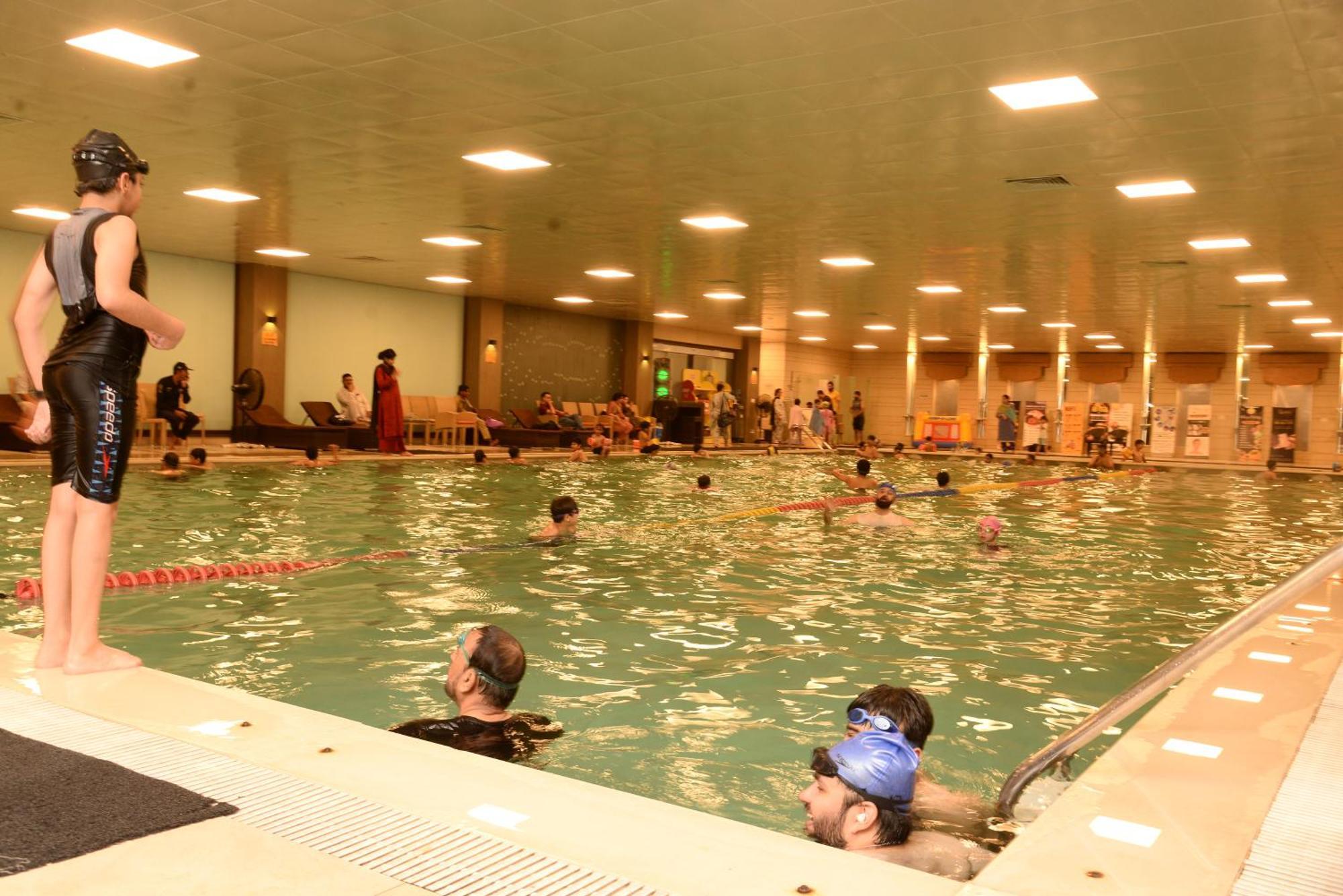 Safari Club 1 Hotel Равалпинди Екстериор снимка