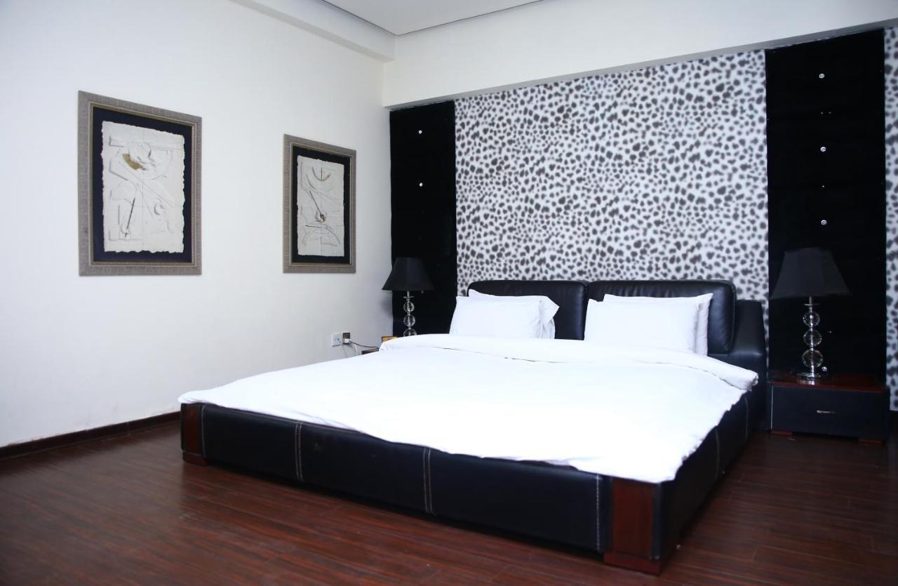 Safari Club 1 Hotel Равалпинди Екстериор снимка