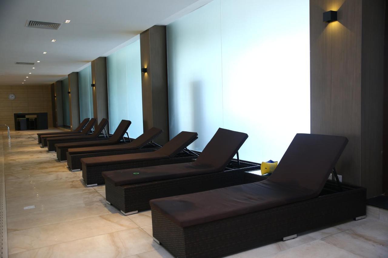 Safari Club 1 Hotel Равалпинди Екстериор снимка